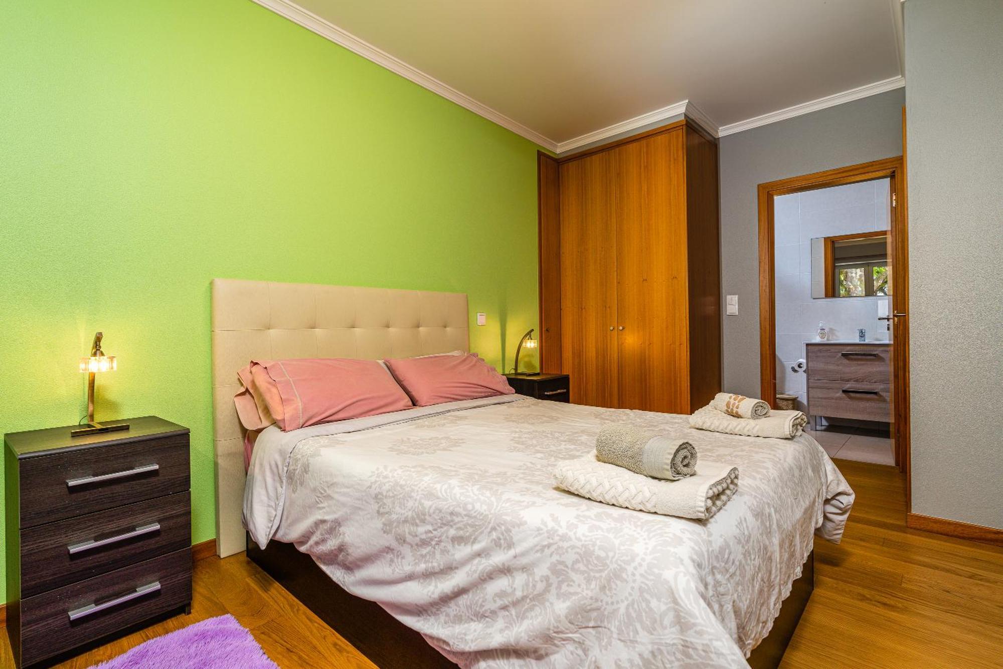 Green Doors - Ac And Free Parking Machico  Luaran gambar