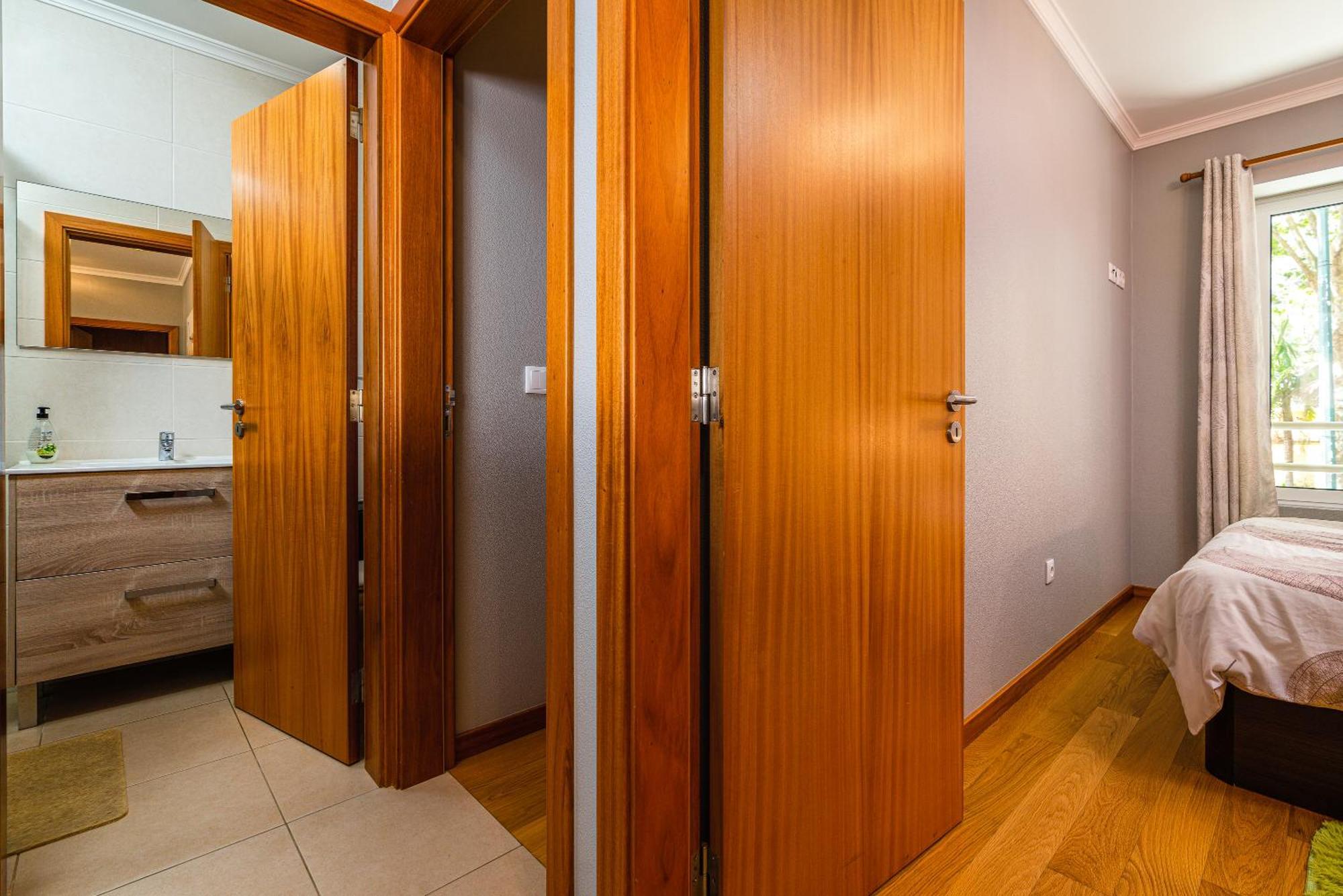 Green Doors - Ac And Free Parking Machico  Luaran gambar